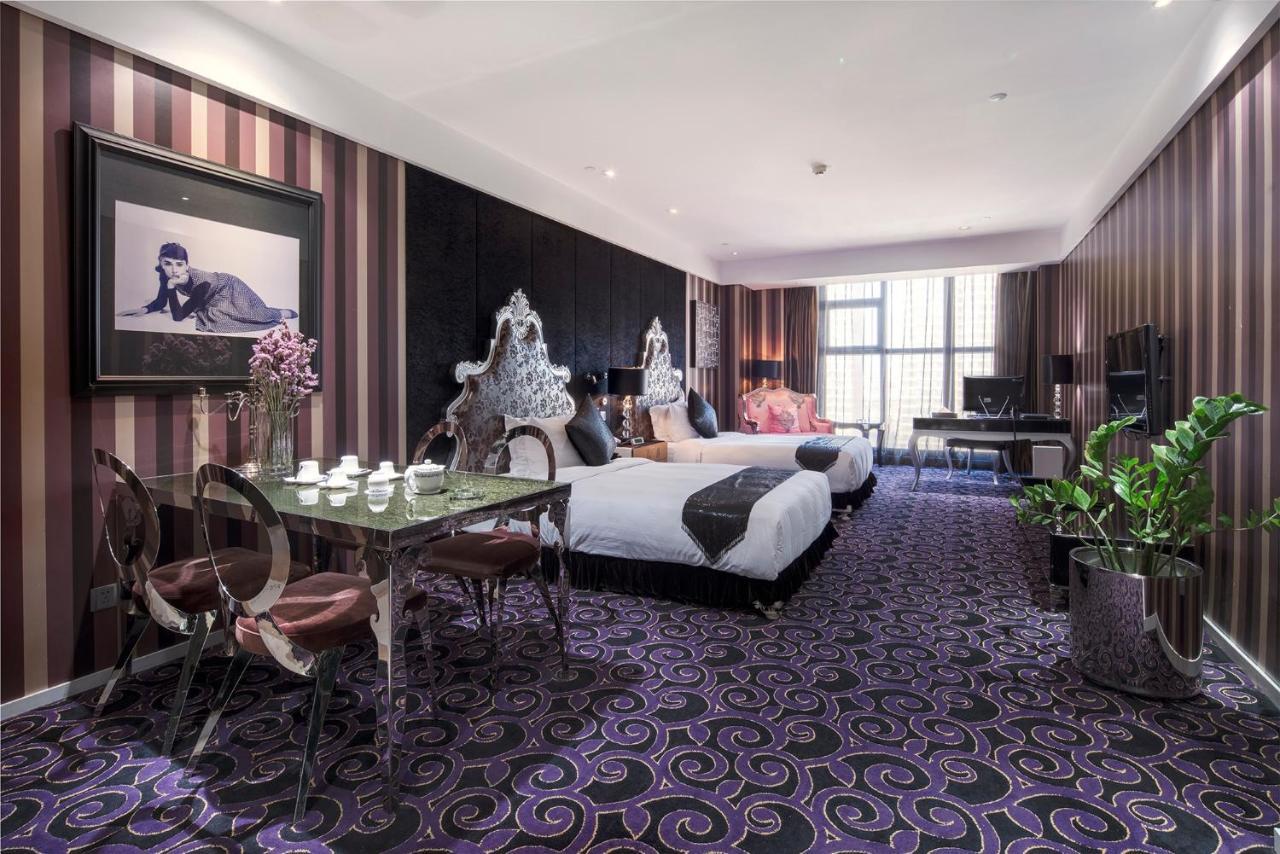 Christian'S Hotel Luoyang Луоян Екстериор снимка