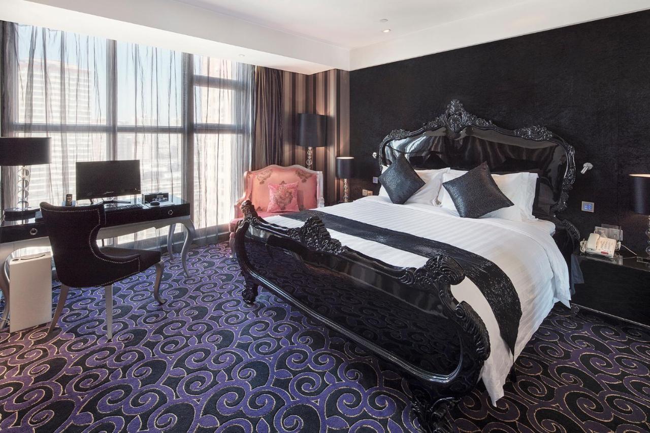 Christian'S Hotel Luoyang Луоян Екстериор снимка