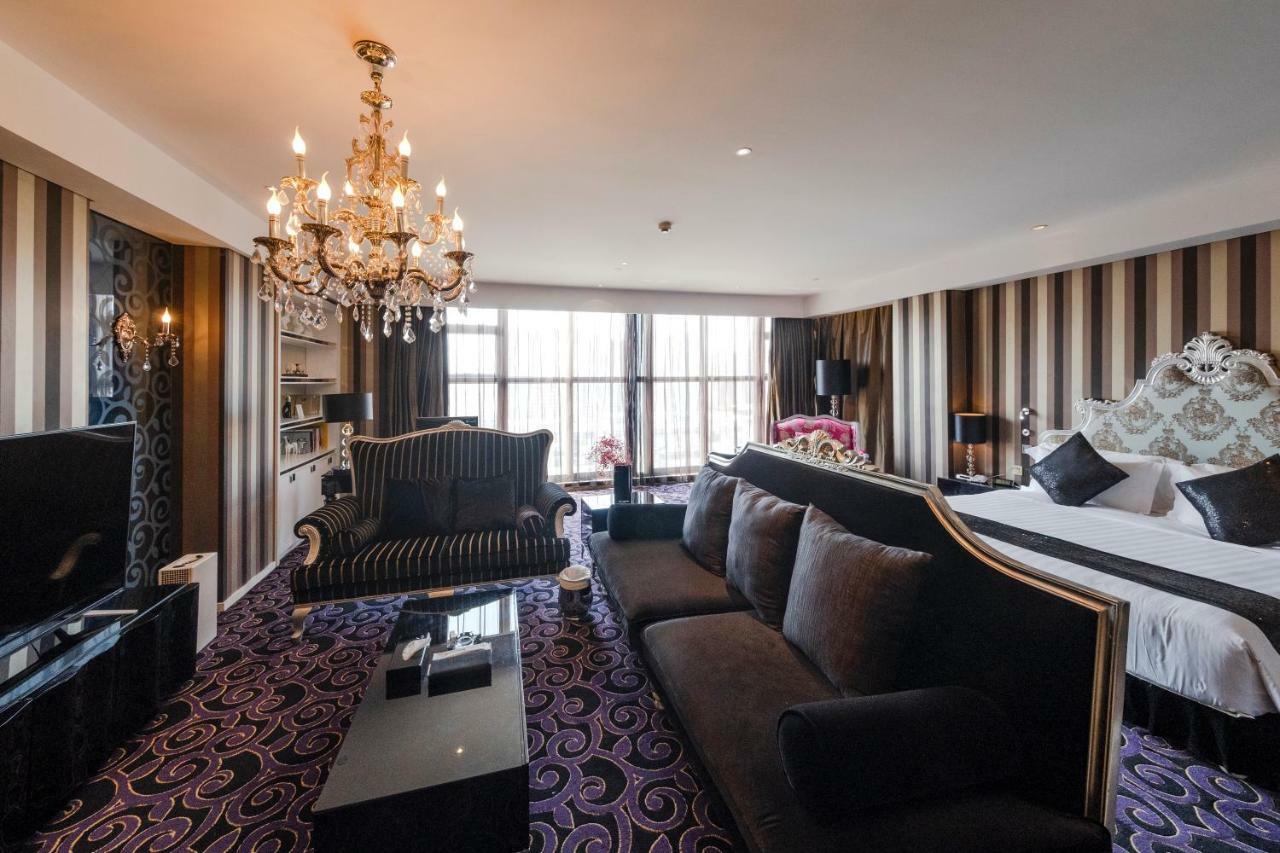 Christian'S Hotel Luoyang Луоян Екстериор снимка